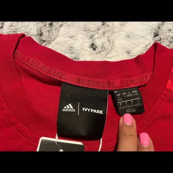 adidas IVY PARK Collection- GRAPHIC CROP TEE - Picture 10 of 10